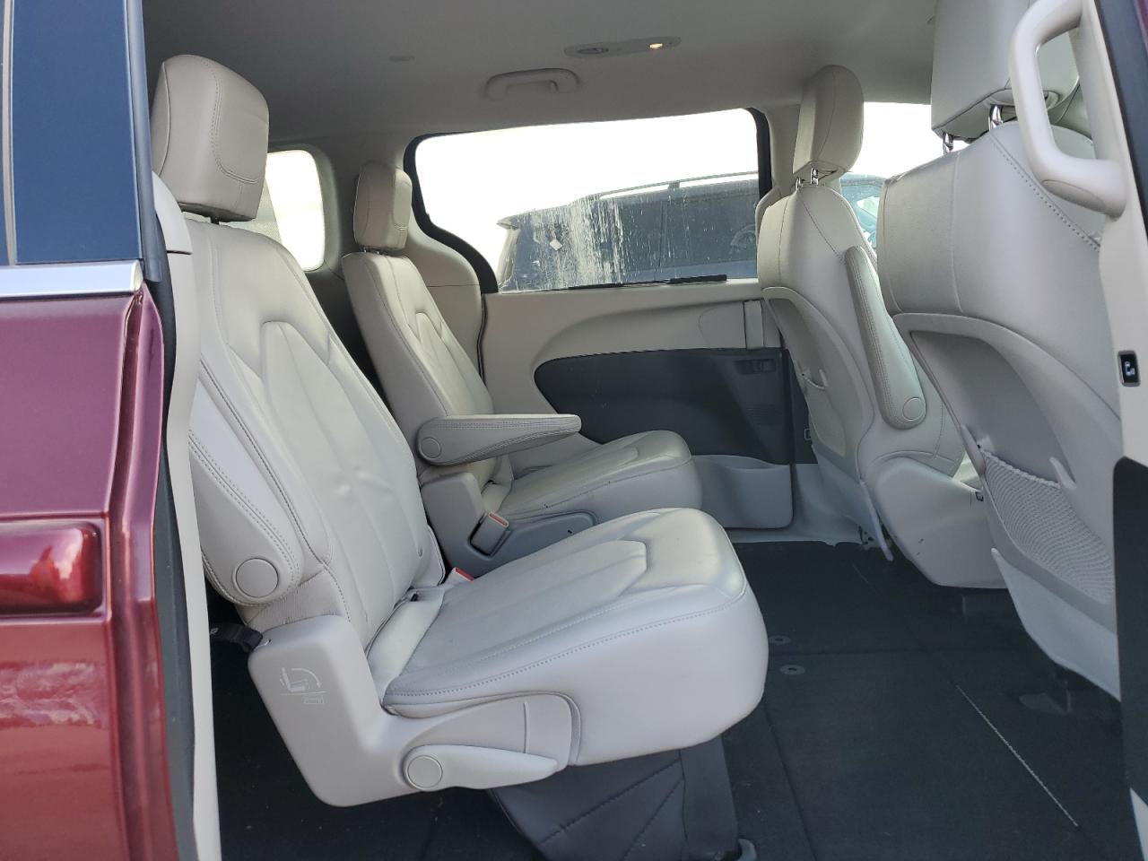 CHRYSLER PACIFICA TOURING L