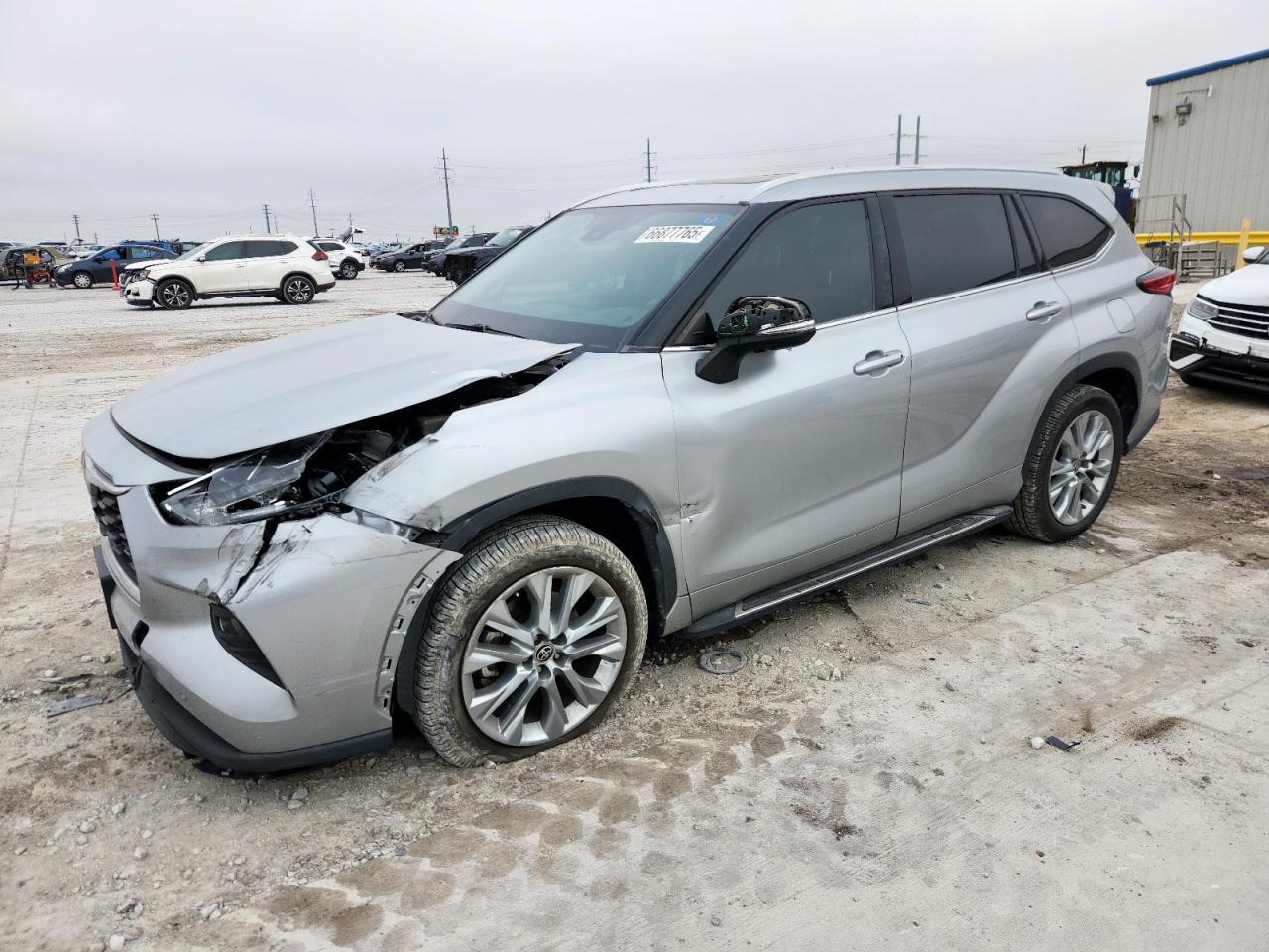 TOYOTA HIGHLANDER LIMITED