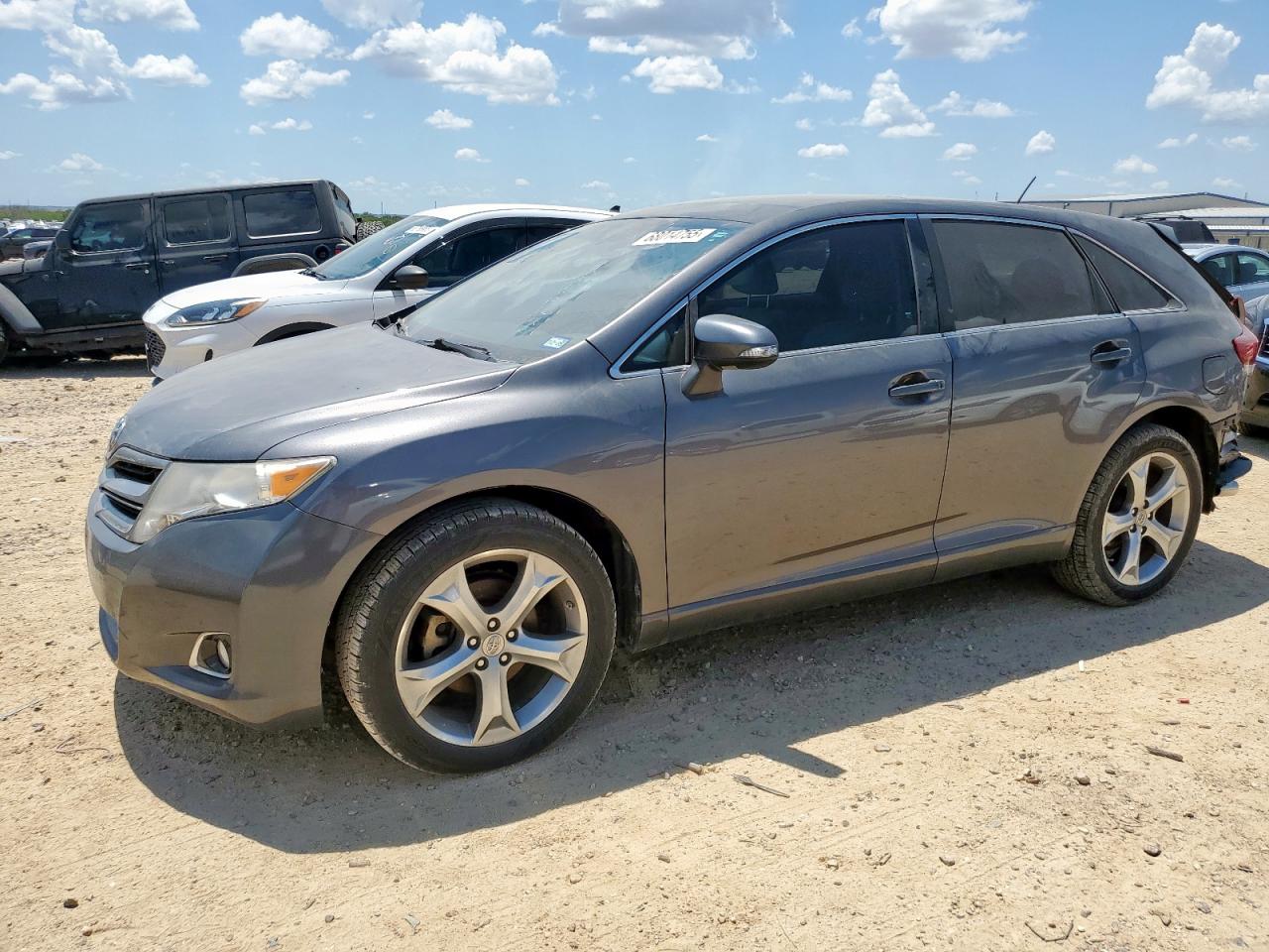 TOYOTA VENZA LE