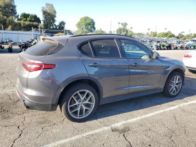 2018 ALFA ROMEO STELVIO TI SPORT ZASFAKNN2J7C01955