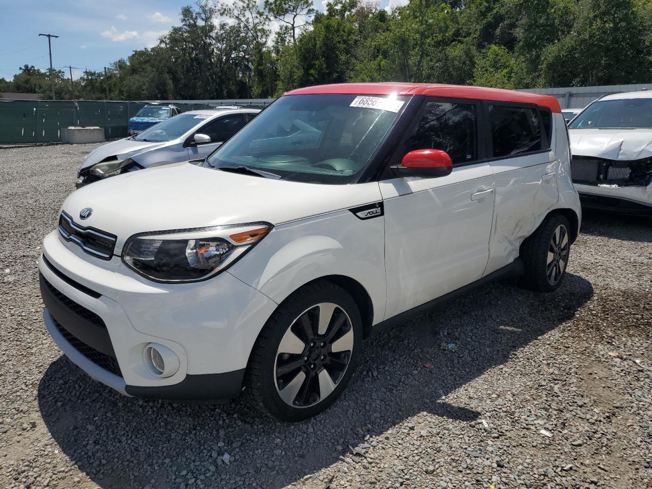 KIA SOUL +