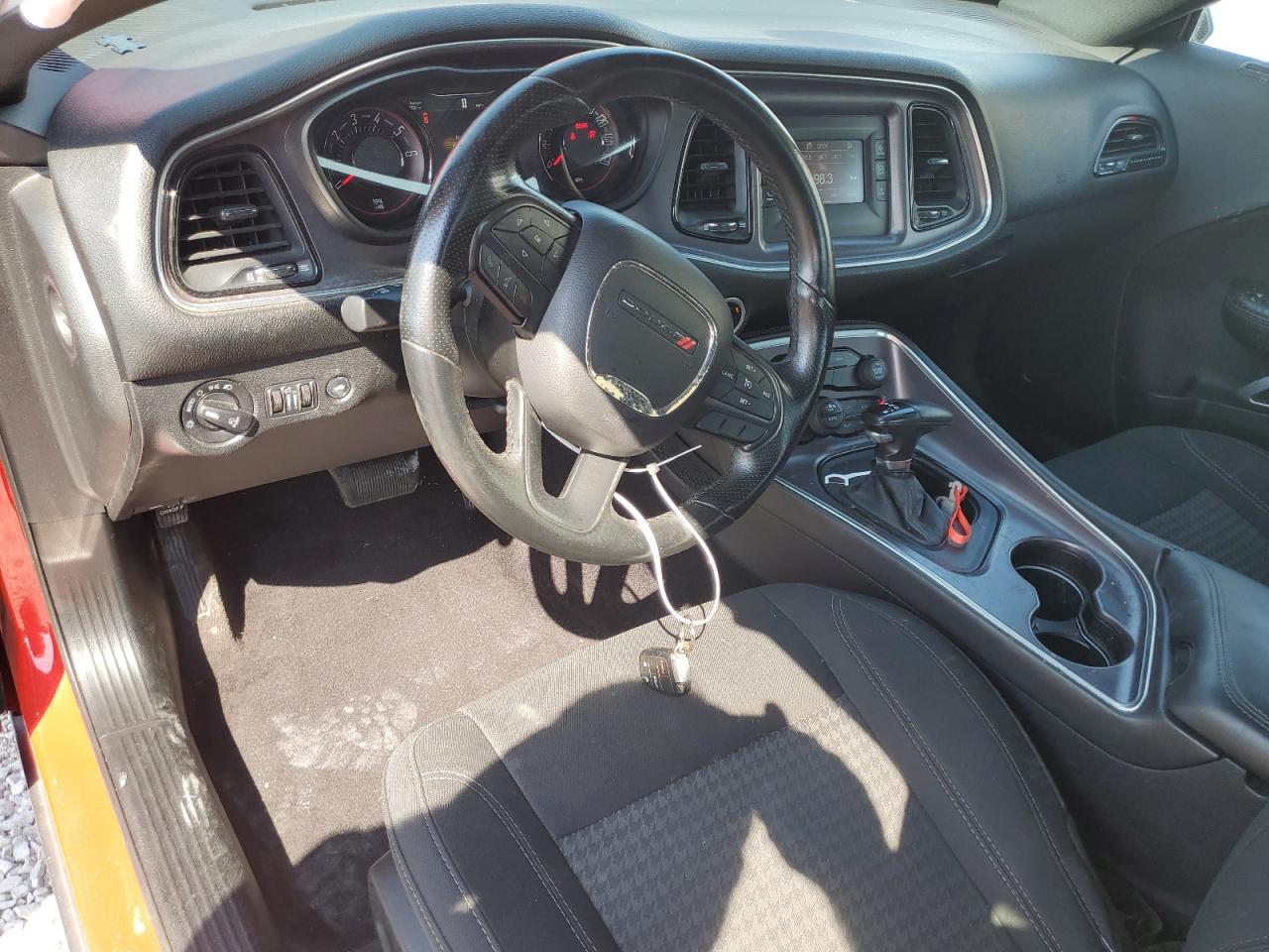 DODGE CHALLENGER SXT