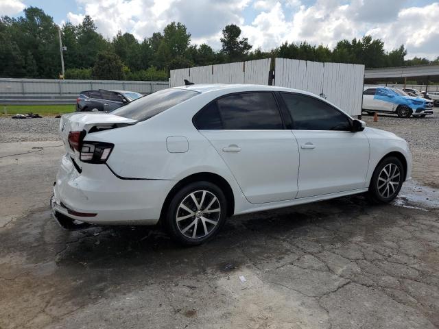 2018 VOLKSWAGEN JETTA SE 3VWDB7AJ1JM238348