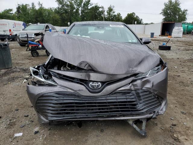 2018 TOYOTA CAMRY L 4T1B11HK5JU024978