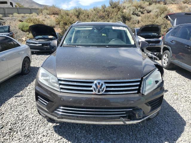 2016 VOLKSWAGEN TOUAREG SP WVGEF9BP6GD010419