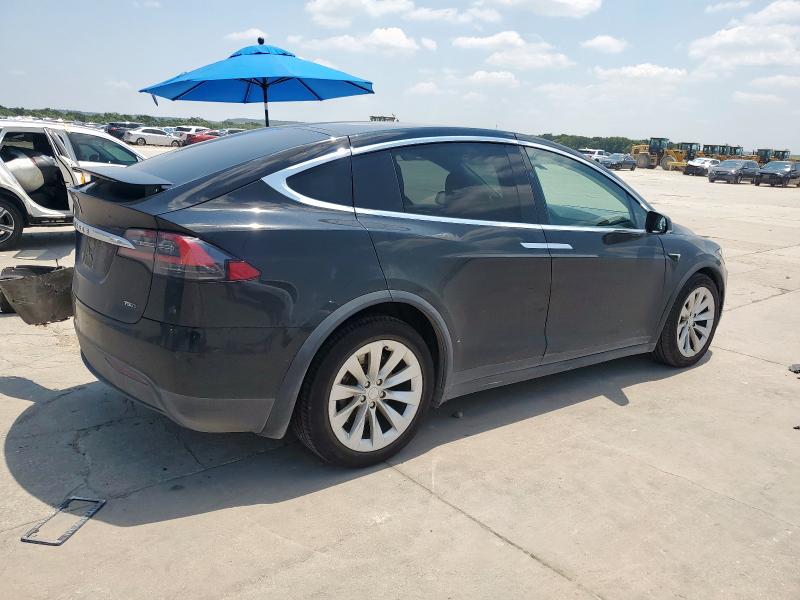 2017 TESLA MODEL X 5YJXCBE24HF039358