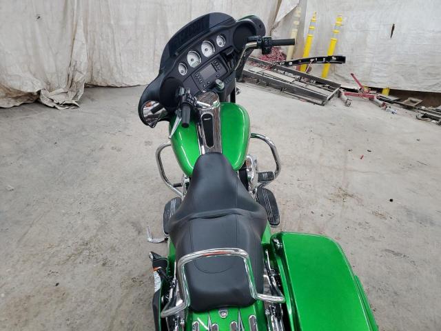 2015 HARLEY-DAVIDSON FLHX STREET GLIDE 1HD1KBM1XFB612425