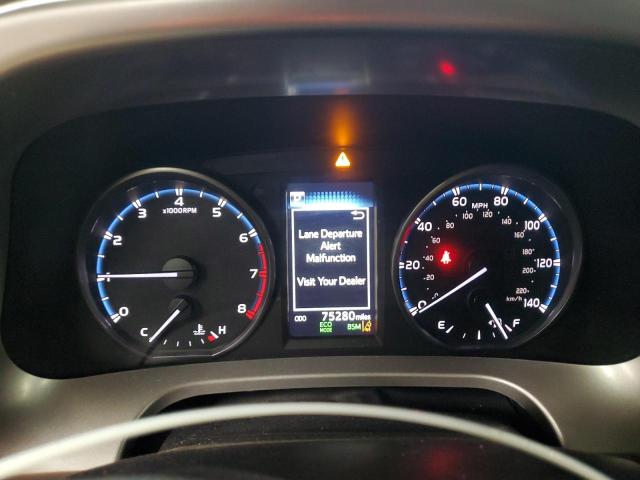 2018 TOYOTA RAV4 ADVEN JTMRFREV7JJ257148