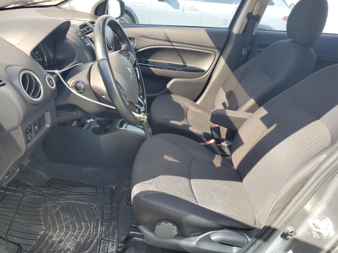 MITSUBISHI MIRAGE G4 SE