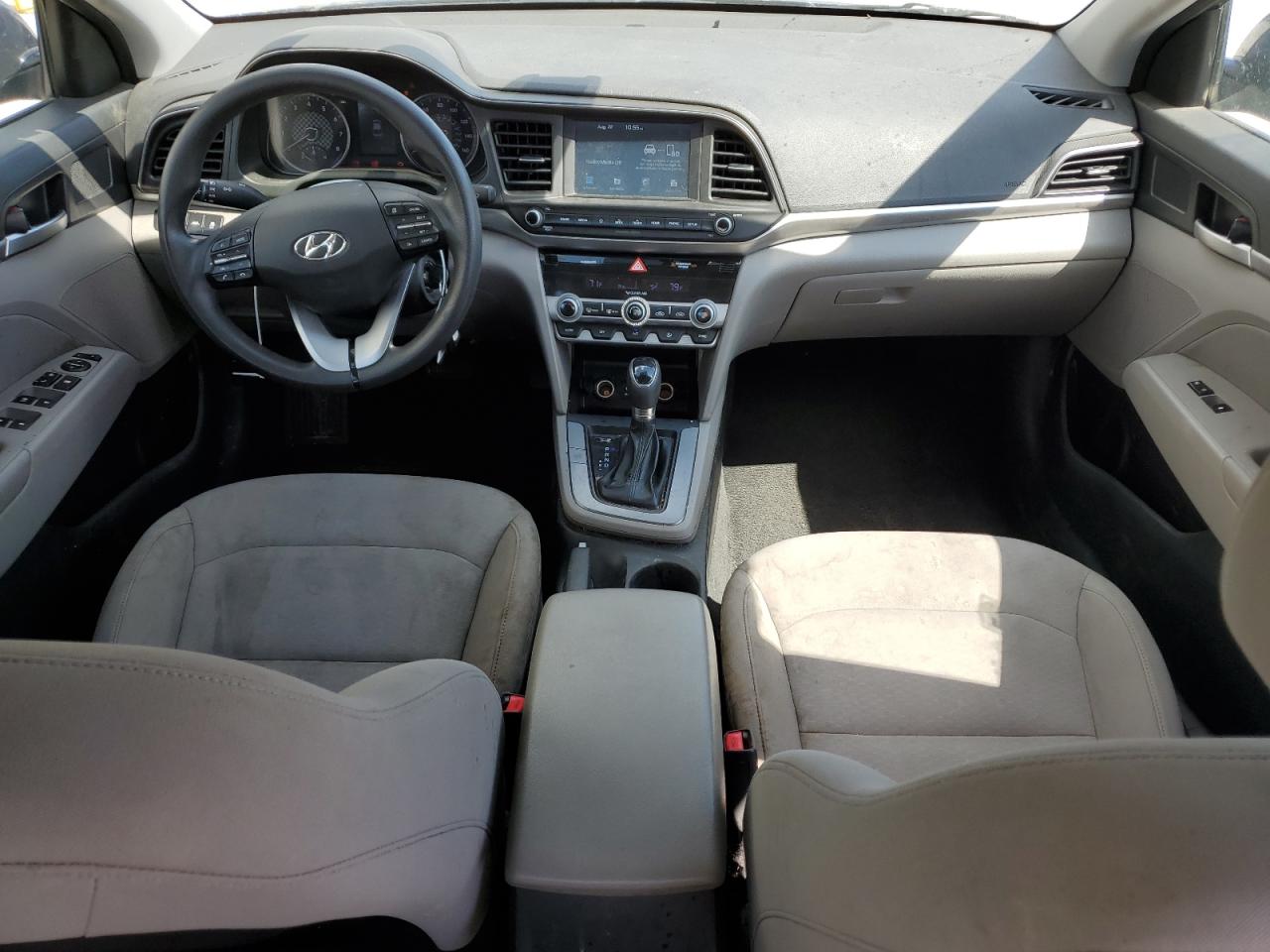 HYUNDAI ELANTRA SEL