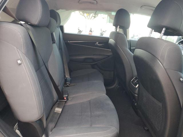 2017 KIA SORENTO LX 5XYPG4A30HG219007