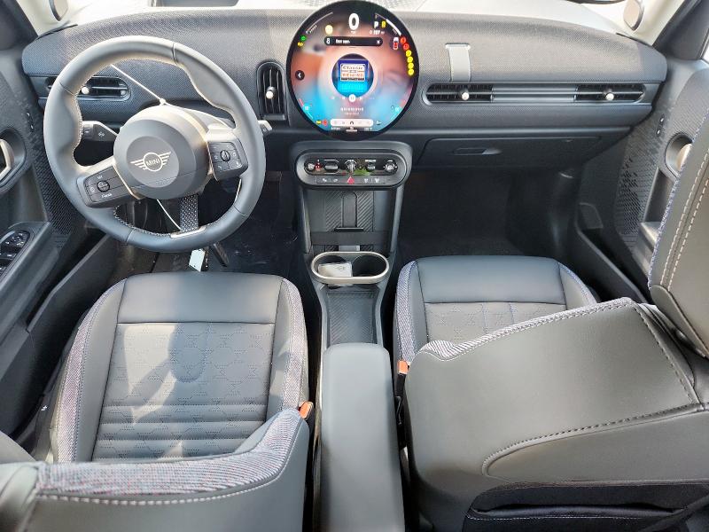 2025 MINI COOPER S WMW53GD0XS2W53245