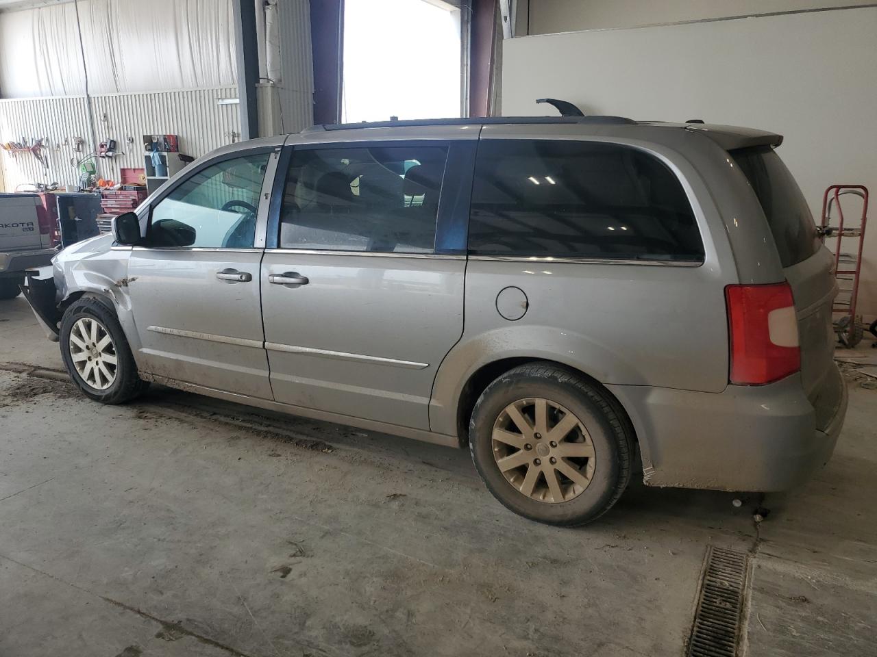 CHRYSLER TOWN & COUNTRY TOURING