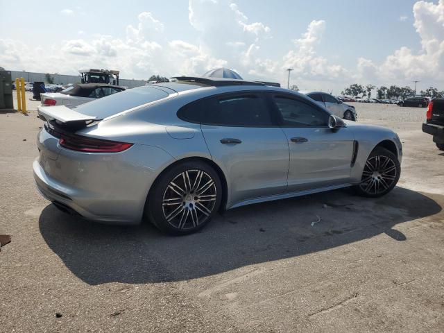 2018 PORSCHE PANAMERA 4 WP0AA2A75JL115878