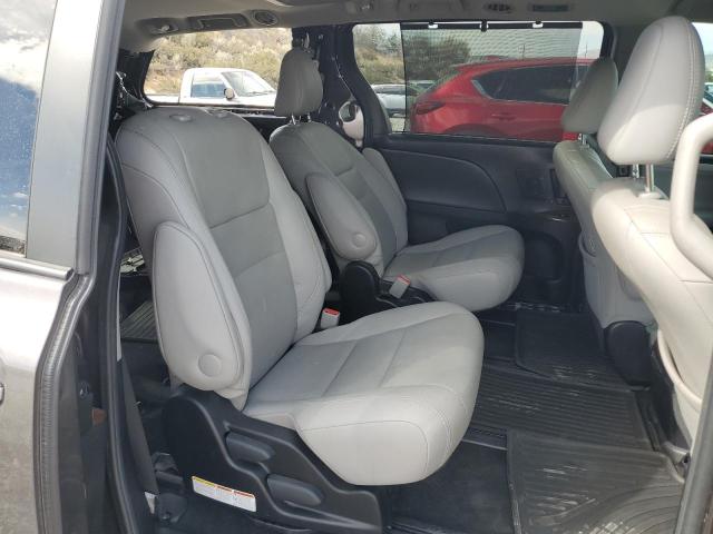 2017 TOYOTA SIENNA XLE 5TDDZ3DC4HS152661