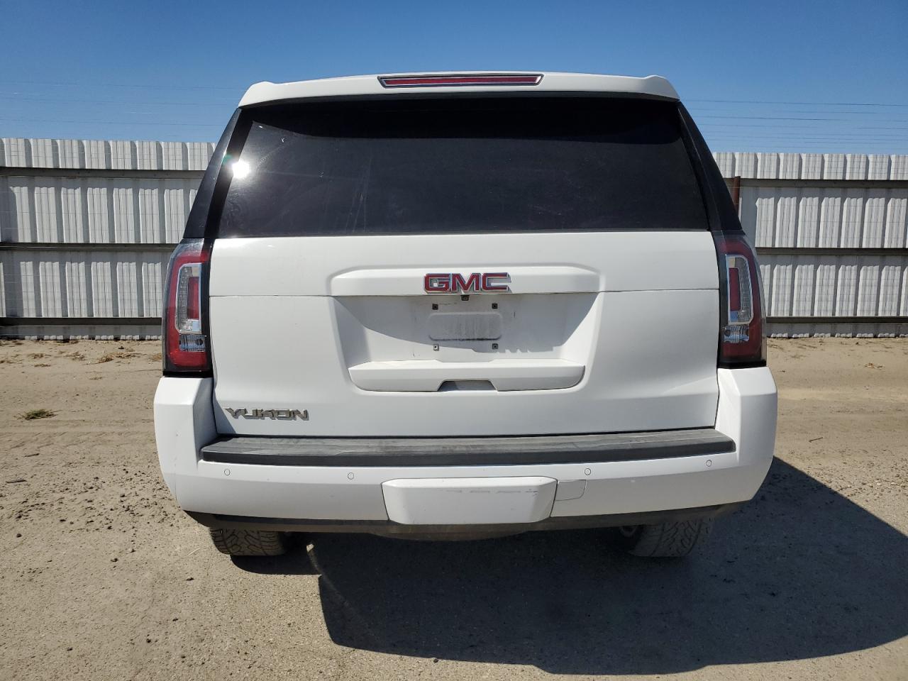 GMC YUKON SLT