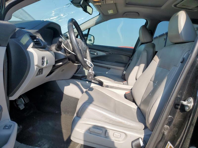 2017 HONDA PILOT TOUR 5FNYF5H98HB044150