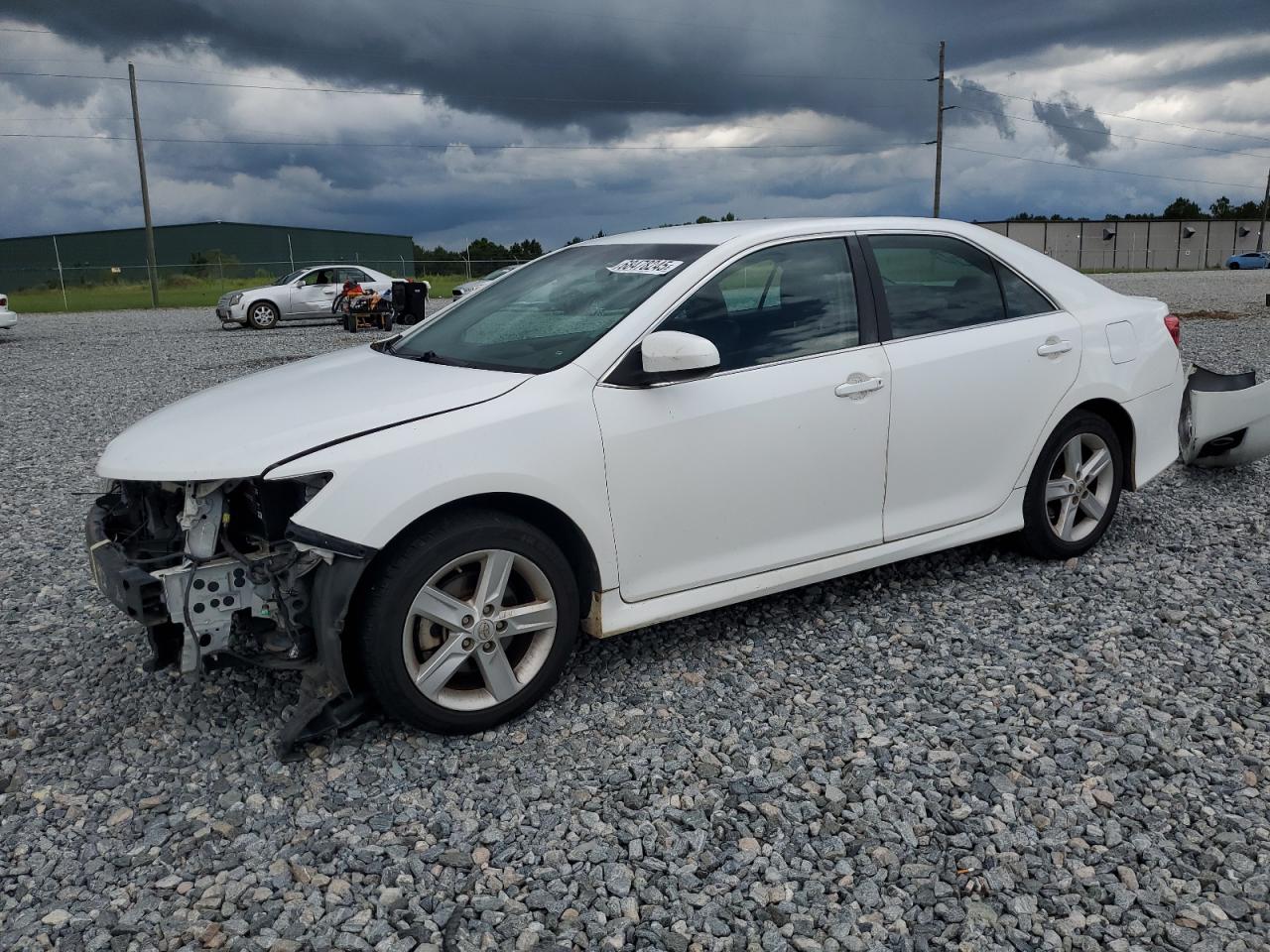 TOYOTA CAMRY L