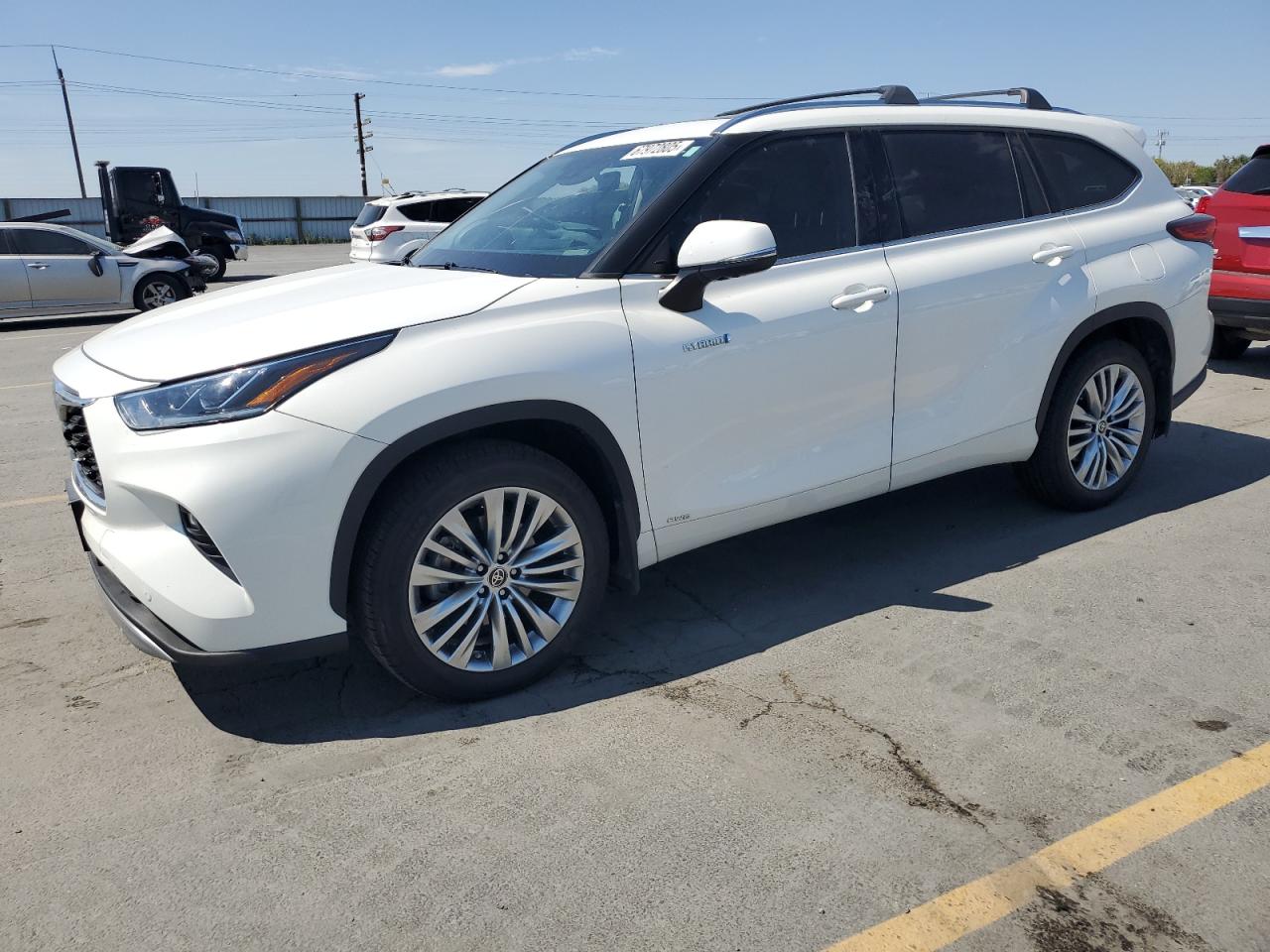 TOYOTA HIGHLANDER HYBRID PLATINUM