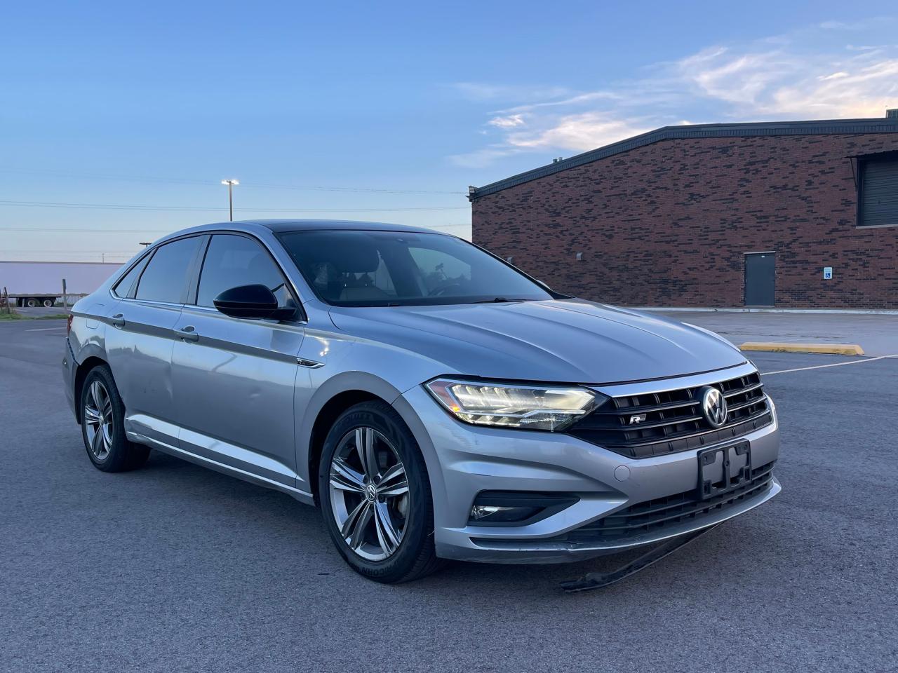 VOLKSWAGEN JETTA S