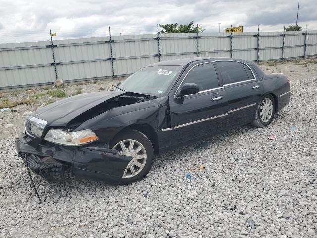 LINCOLN TOWN CAR SIGNATURE LIMITED
