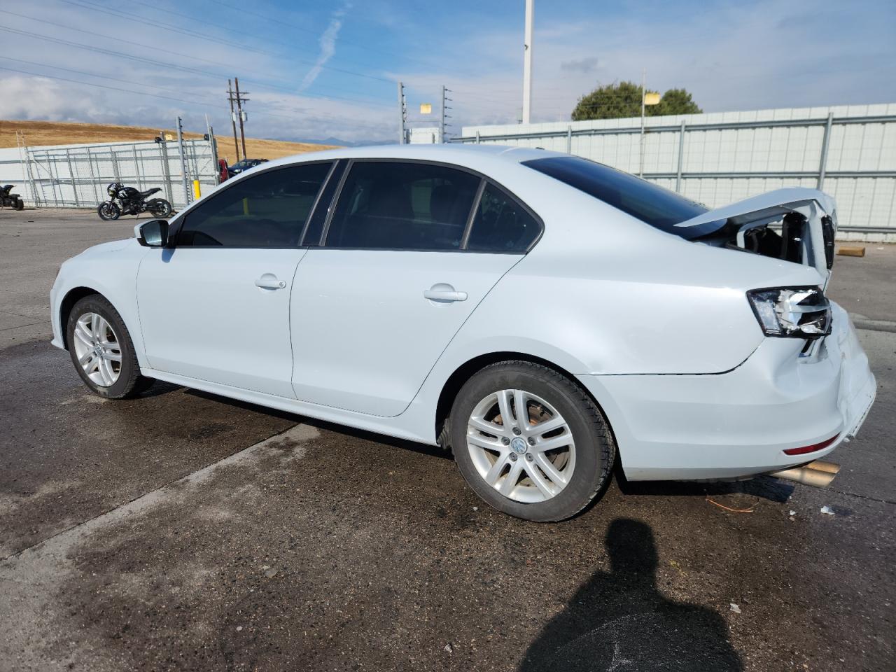 VOLKSWAGEN JETTA S