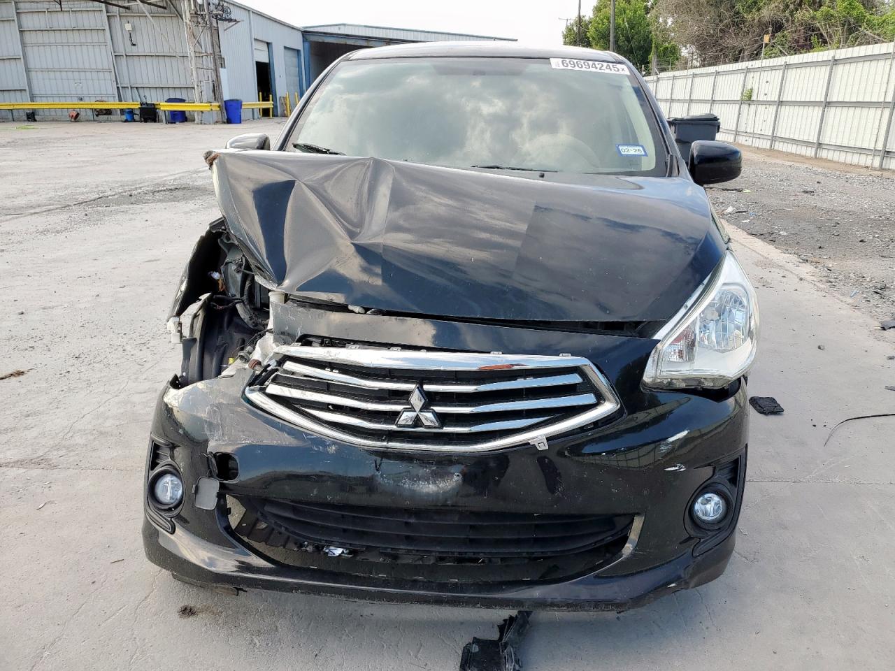 MITSUBISHI MIRAGE G4 ES