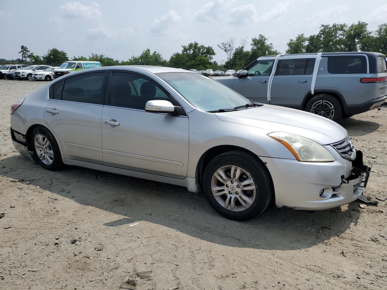 NISSAN ALTIMA BASE
