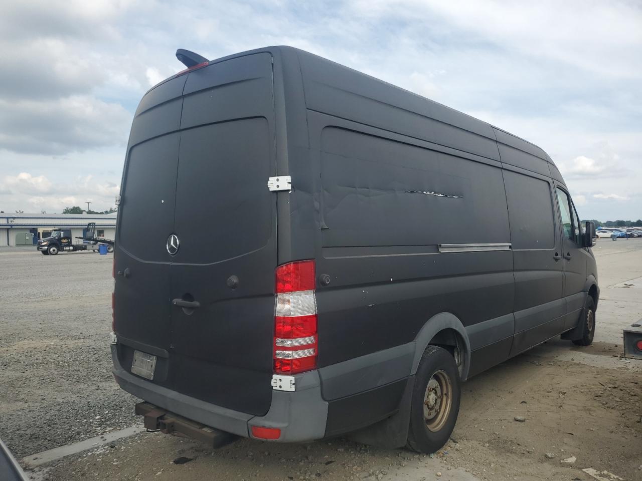 MERCEDES-BENZ SPRINTER 3500