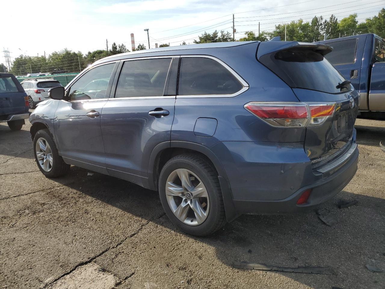 Lot #3264776523 2016 TOYOTA HIGHLANDER LIMITED