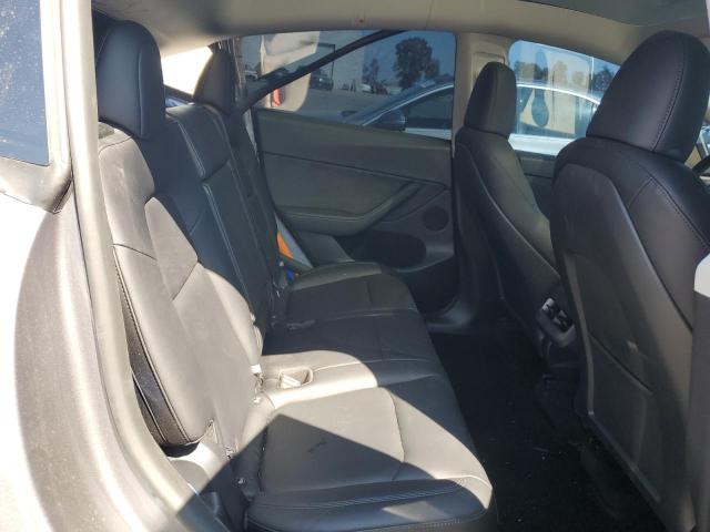 2025 TESLA MODEL Y 7SAYGDEF3SF312341