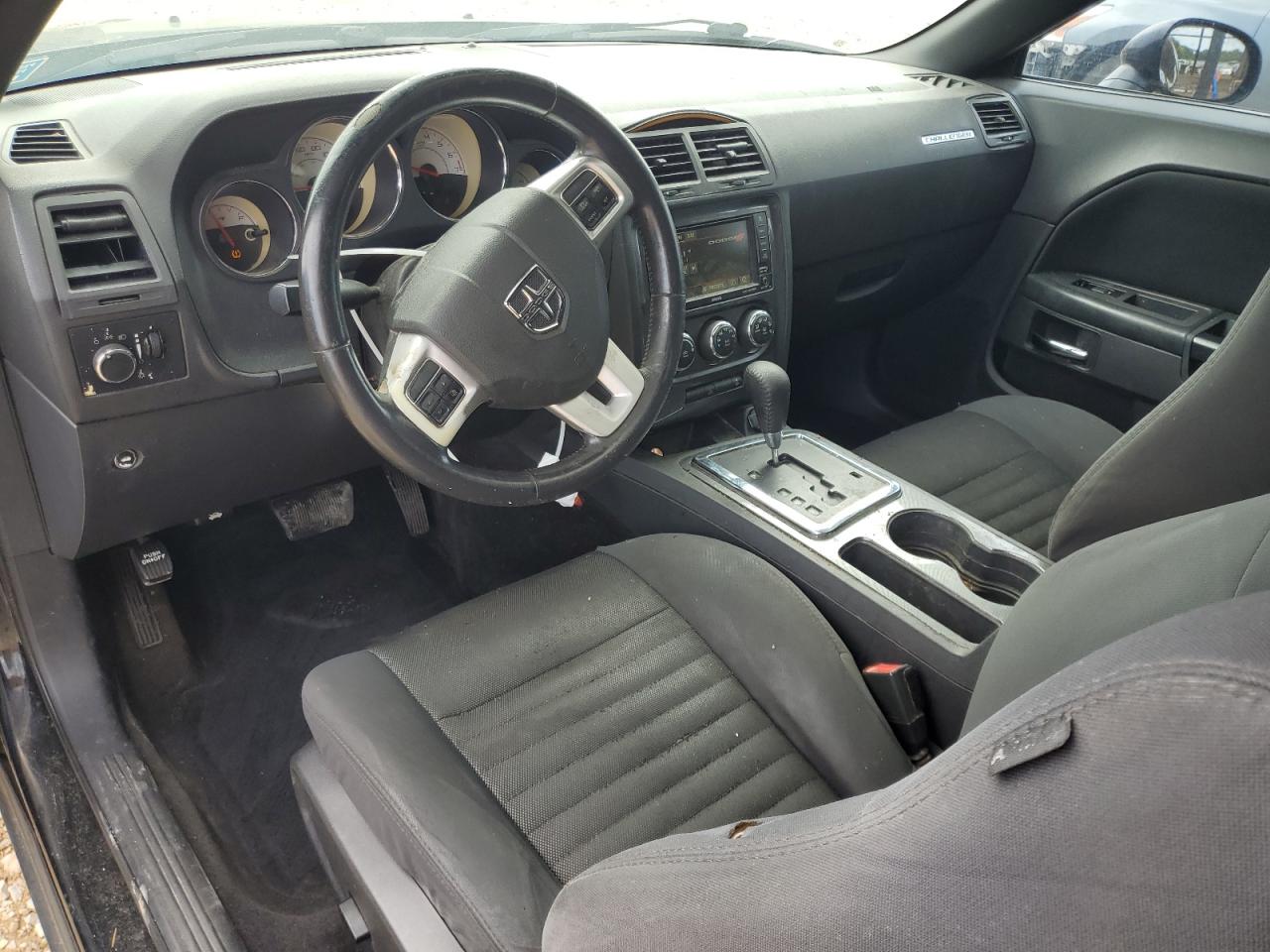 DODGE CHALLENGER SXT