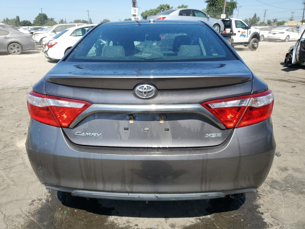 TOYOTA CAMRY LE