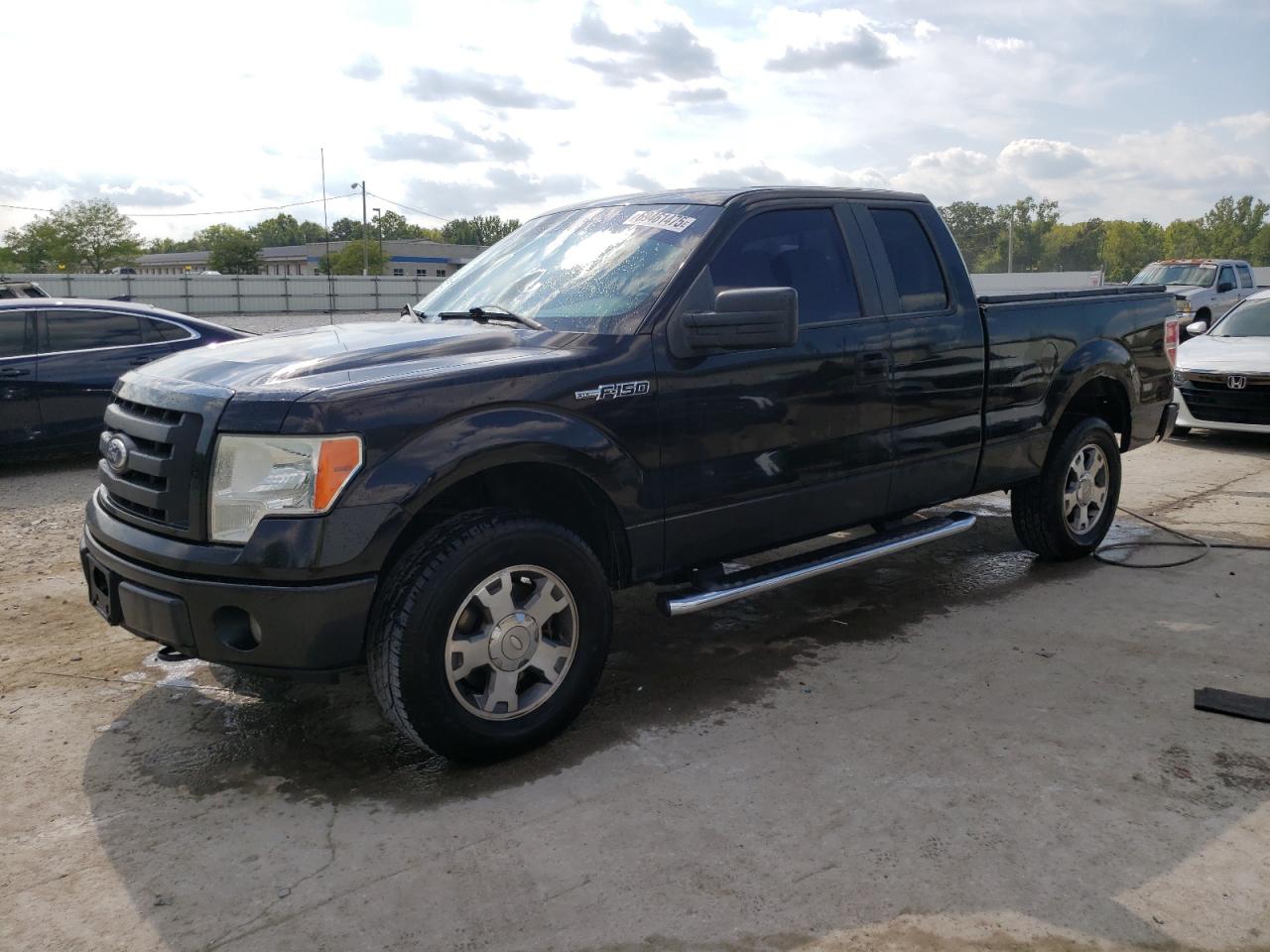 FORD F-150 SUPER CAB