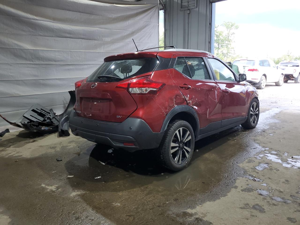 NISSAN KICKS SV