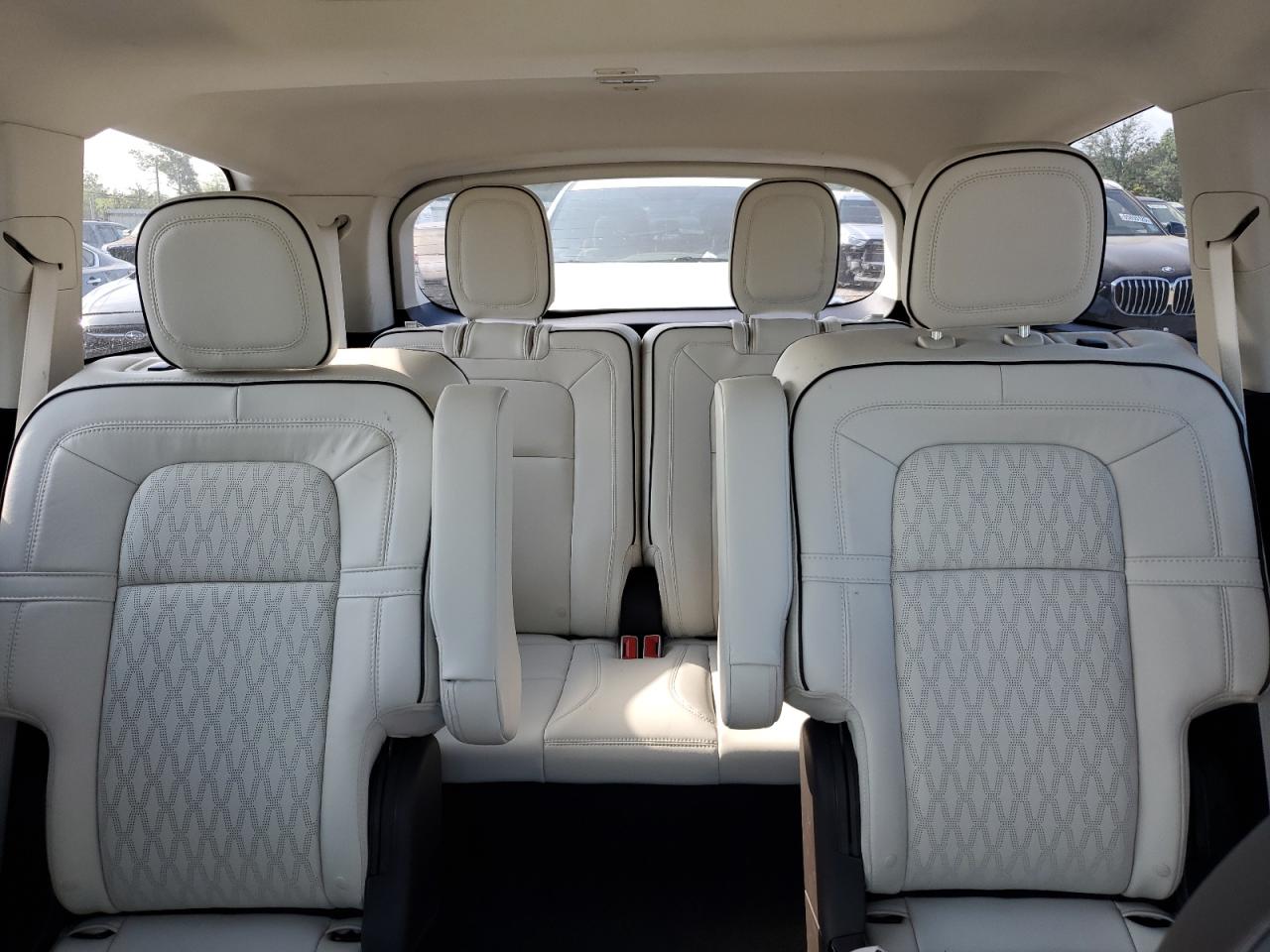 LINCOLN AVIATOR BLACK LABEL