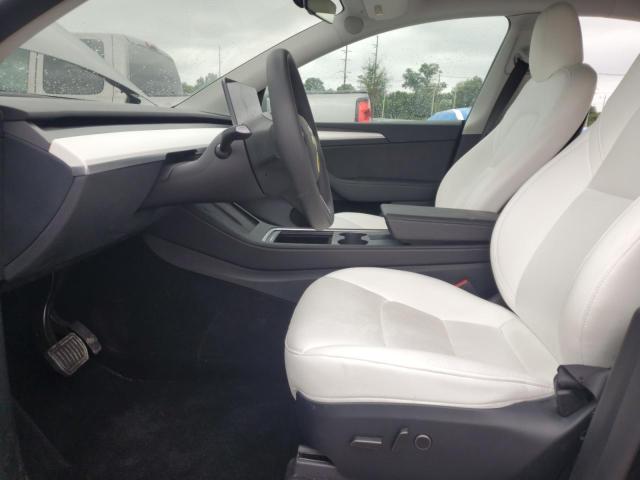 2024 TESLA MODEL Y 7SAYGDEE9RF105146