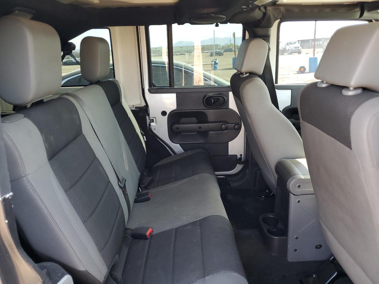 Lot #3311798183 2007 JEP WRANGLER X