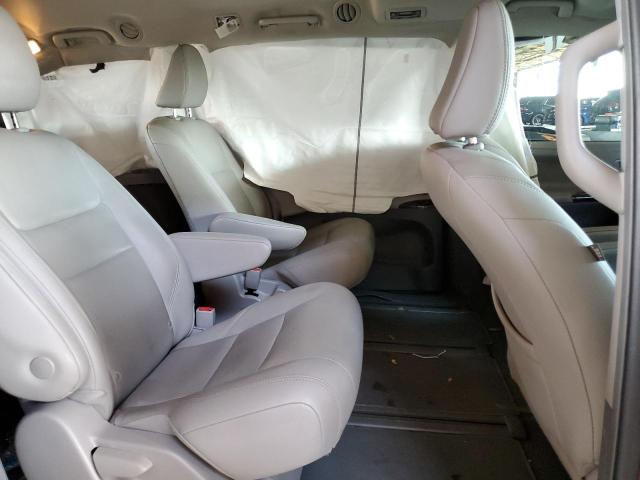 2019 TOYOTA SIENNA XLE 5TDDZ3DC5KS221848