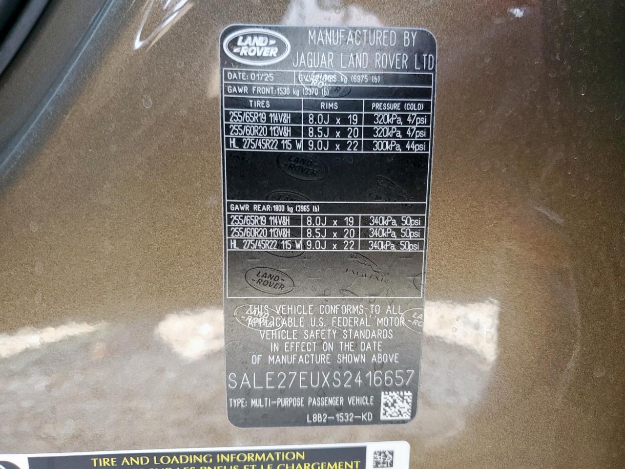 LAND ROVER DEFENDER 110 X-DYNAMIC SE