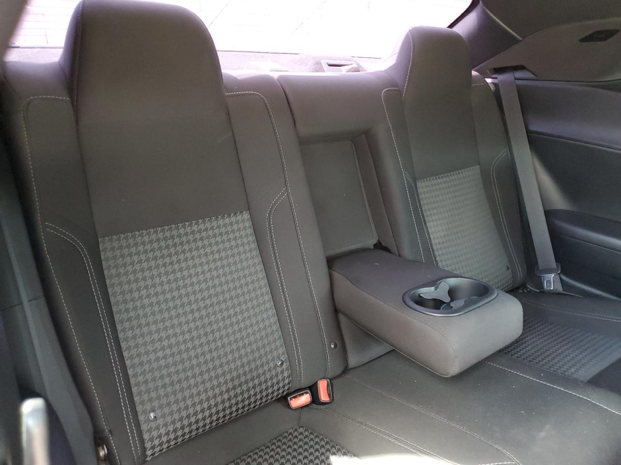 DODGE CHALLENGER SXT