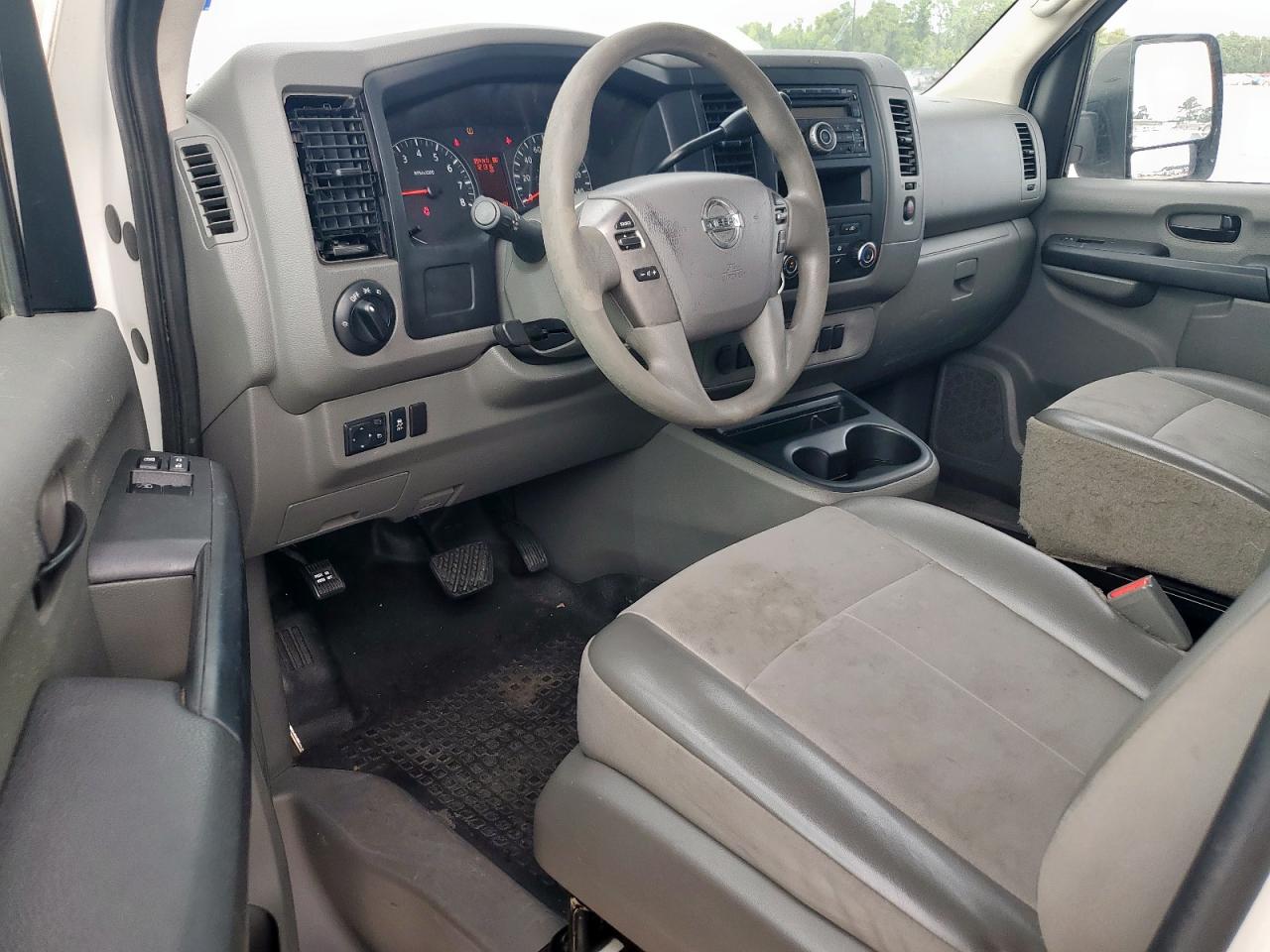 NISSAN NV1500 1500 S