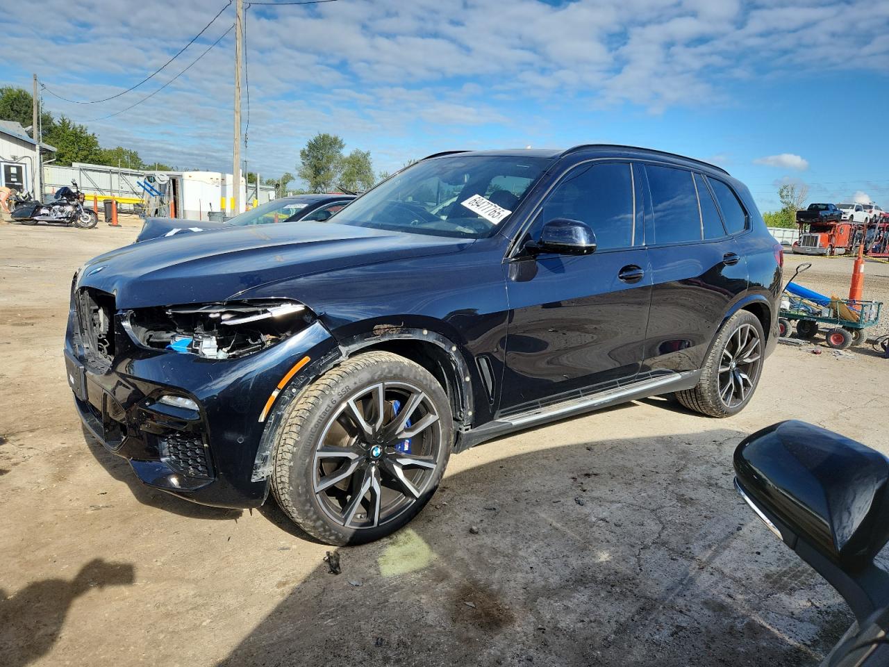 BMW X5 M M50I