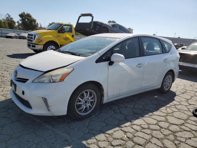 TOYOTA PRIUS V