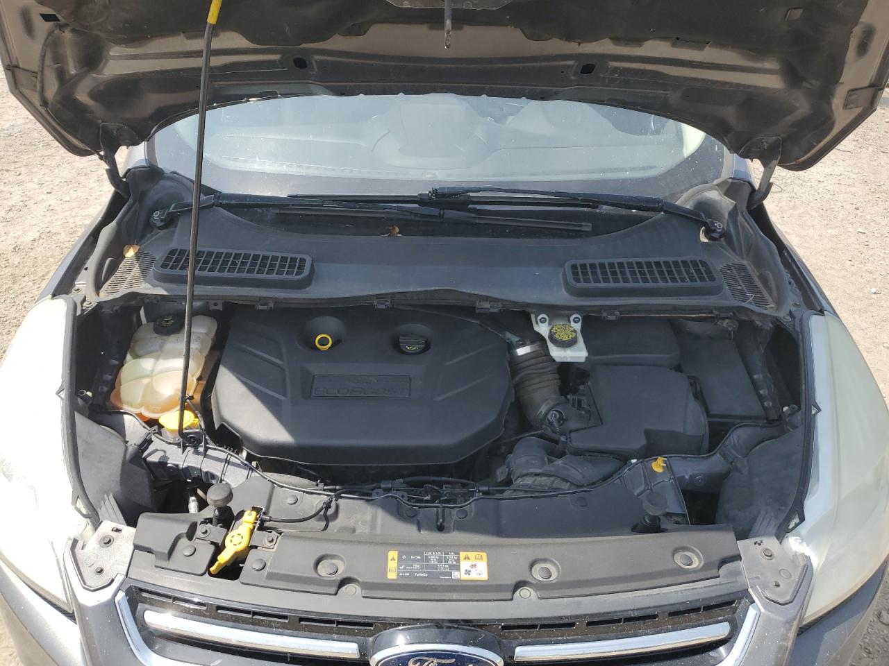 FORD ESCAPE TITANIUM