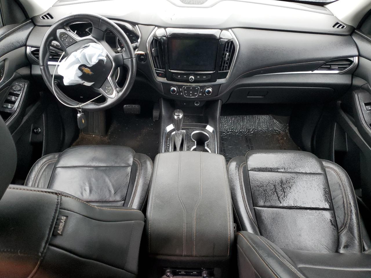 CHEVROLET TRAVERSE LT