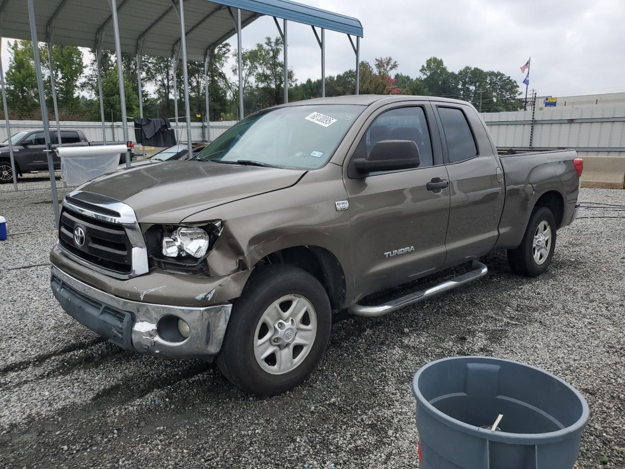 TOYOTA TUNDRA DOUBLE CAB SR5