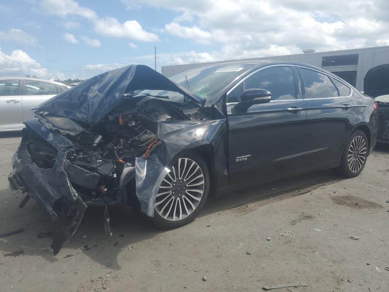 FORD FUSION TITANIUM PHEV