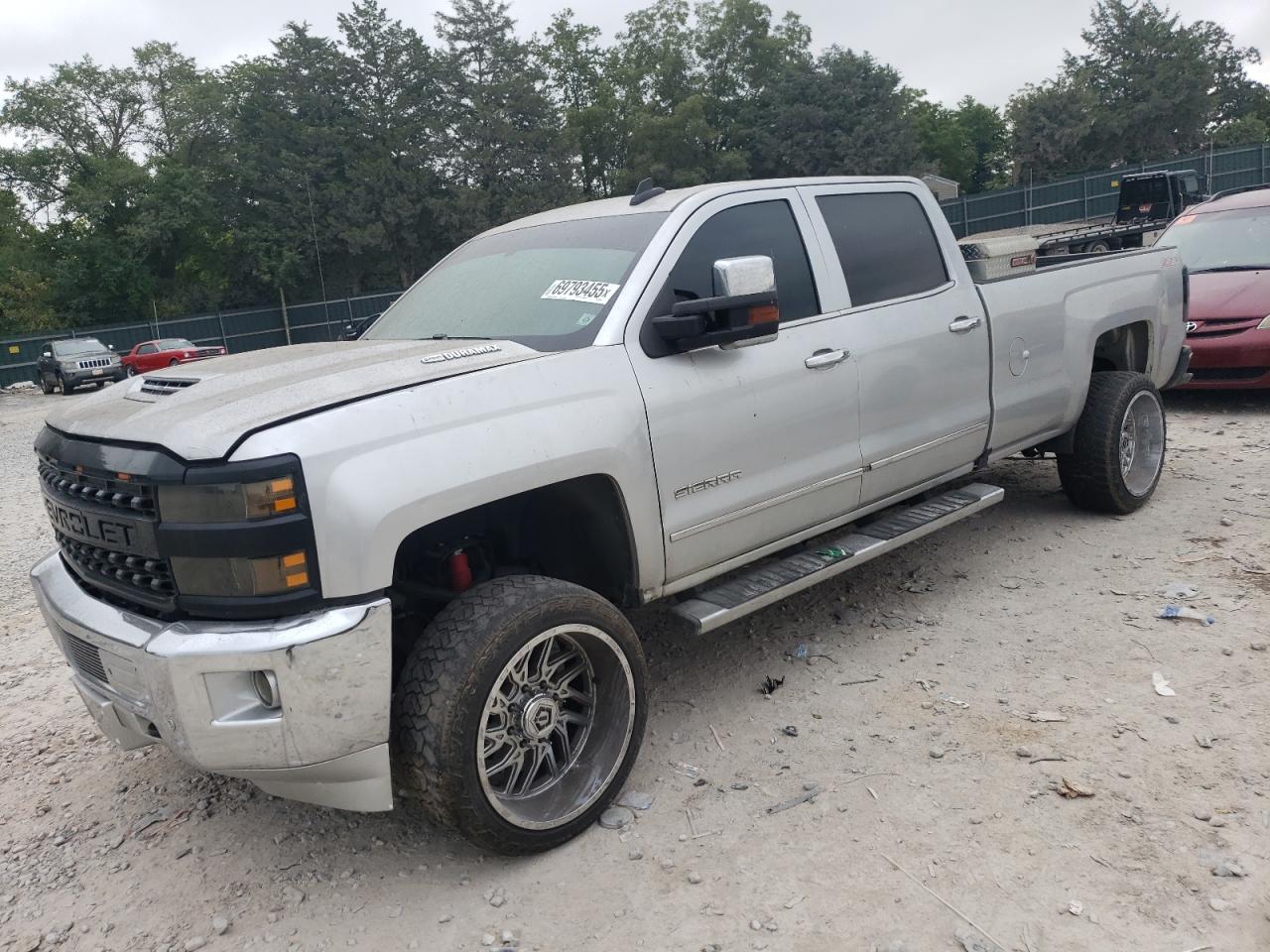 CHEVROLET SILVERADO K3500 LTZ