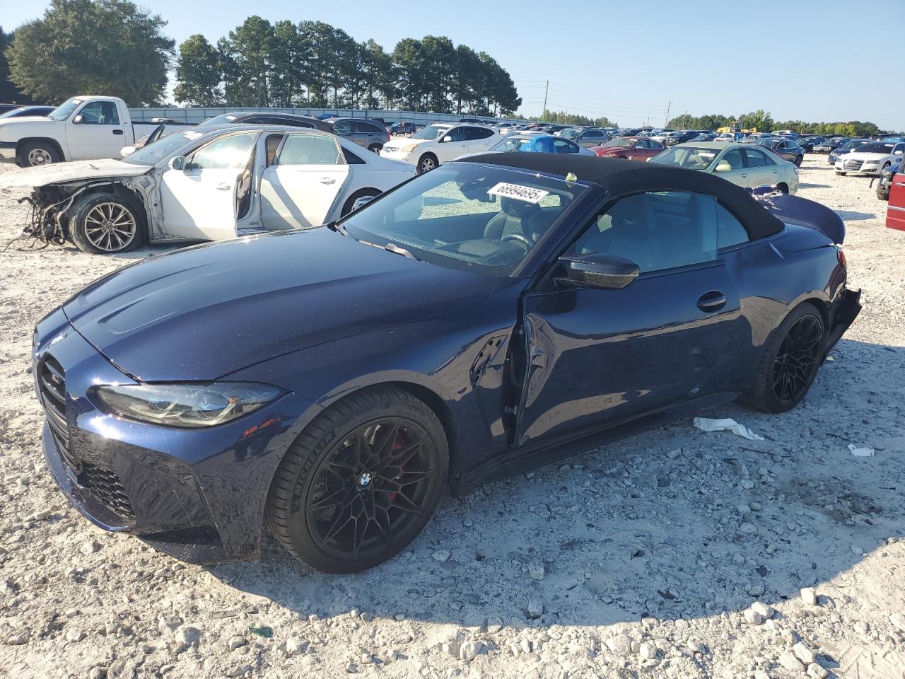 BMW M4 COMPETITION